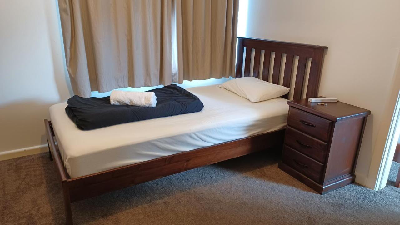 Homestay Family Room, Near The City Center Κράισττσερτς Εξωτερικό φωτογραφία